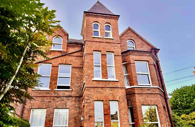 Spacious family-friendly & pet-friendly Victorian home in bustling east Belfast
