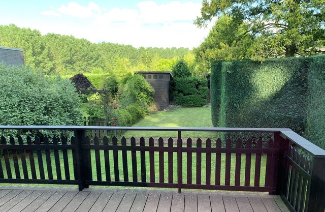 Spacious family home of 250 M2 near beautiful walking trails