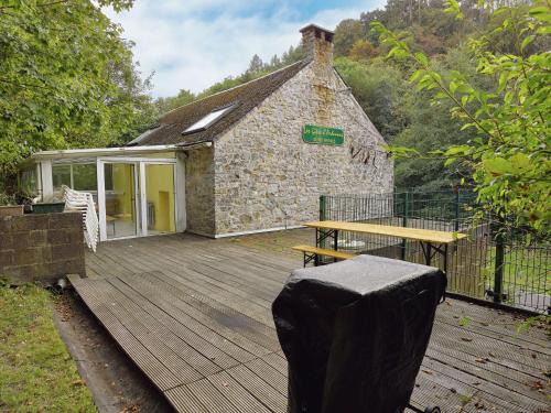 Spacious Family Home, Sosoye