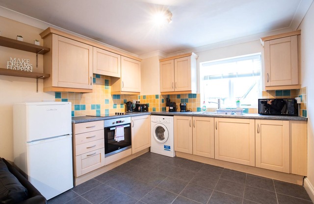 Spacious 2BR Flat in Stansted