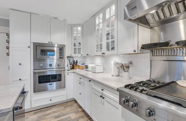 Spacious Greek Revival House, Amazing and Expansive Outdoor Amenities,.