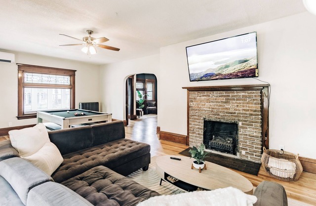 Spacious Home 6 Minutes from Downtown St. Paul