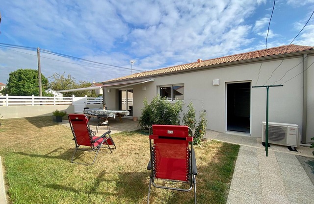 Spacious Home near Beaches with Garden, Terrace & Family Amenities