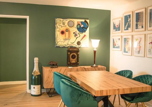 Spacious home near Canal and Stadium with Wifi