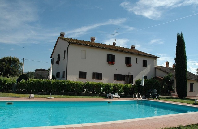 Spacious house in Pienza