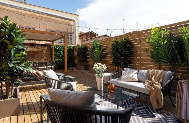Spacious Poblenou Apartment with Private Terrace Near the Beach