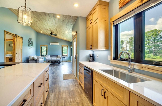 Spacious Preston Home w/Fire Pit!