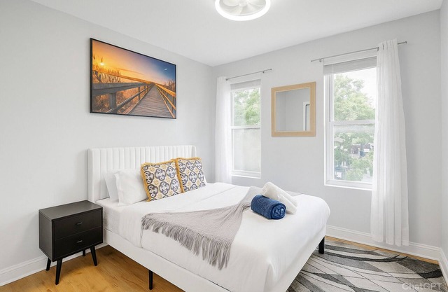 Spacious, Relaxing & Gorgeous 5 Bed 4 Bath Entire House in DC!