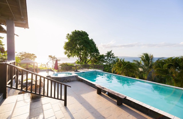 Spacious studio with ocean view | Beachfront Boutique Hotel | pool & restaurant