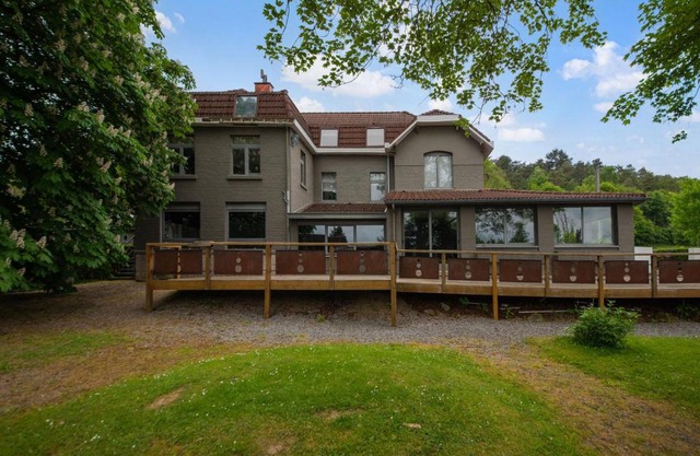 Spacious Villa Near Barvaux