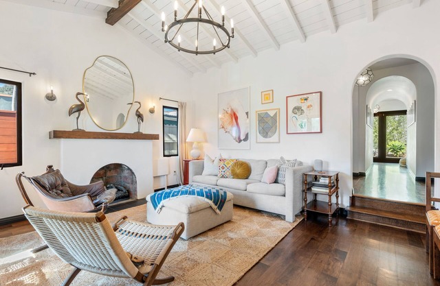Spanish Style Highland Park Home + Free Parking