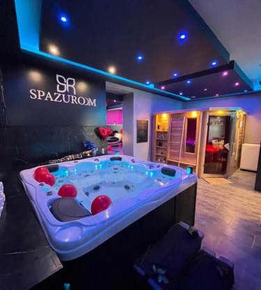 Spazuroom Luxury Suite