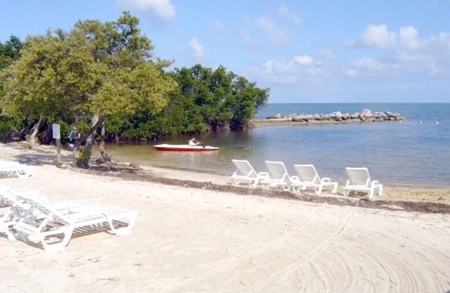 Special rates for Summer@ Affordable Ocean Pointe Suites of Key Largo!