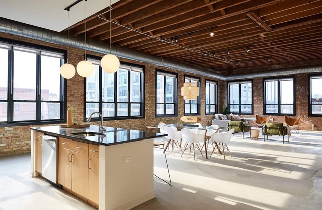 Spectacular Fulton Market Penthouse, Sleeps 24 in Style | Featured In Architectu