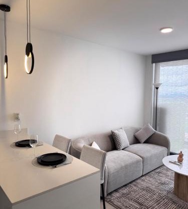 Spectacular view and comfort from the 21st floor