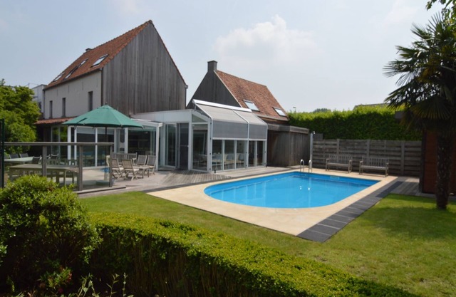 Splendid villa in Flemish Ardennes with pool