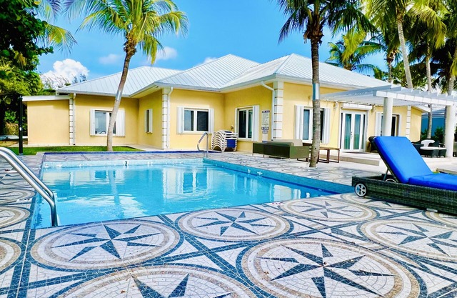 Sprat Bay Luxury Villa