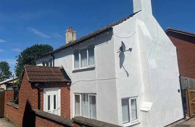 Spring cottage. Beautiful quaint period cottage in the heart of Lincolnshire.