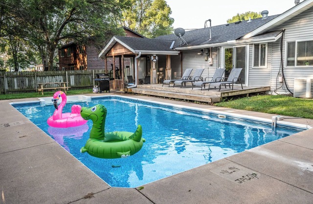 Spring Lake Paradise Pool Home