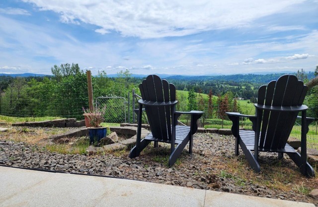 Springdale Farm & Views - the Gorge, Downtown, Mt. Hood
