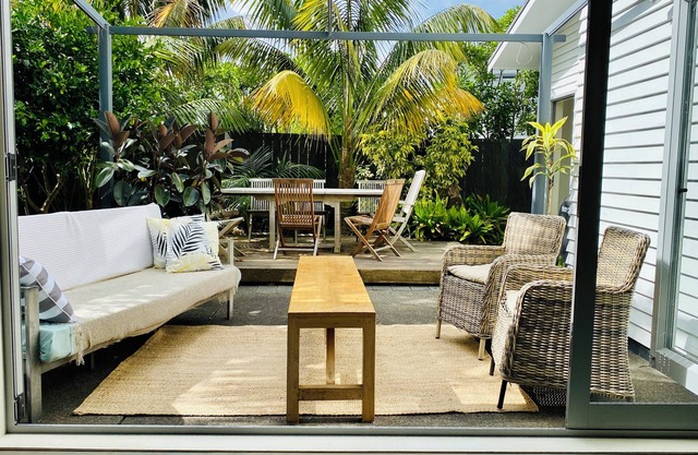 Springfield Garden House | modern & central
