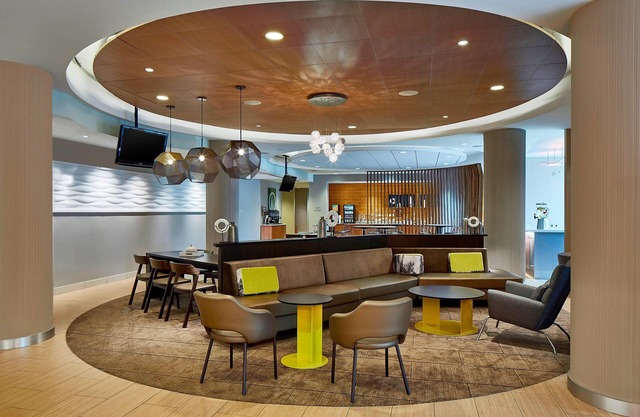 SpringHill Suites by Marriott Atlanta Airport Gateway