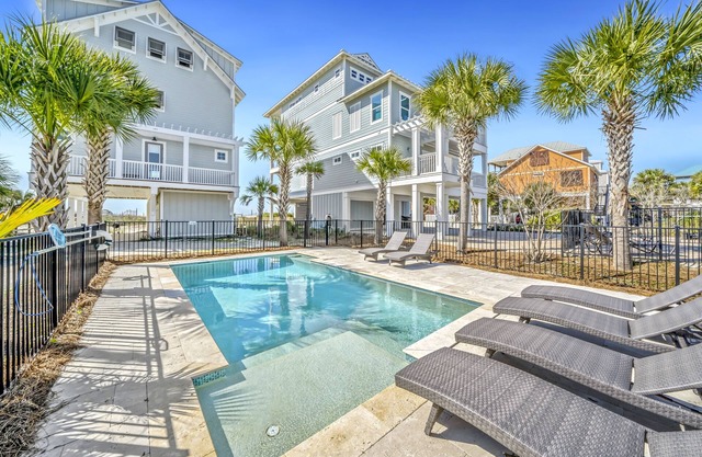 St. Somewhere: Beachfront North Cape Home- Private Pool, 4 Designer Finishes!