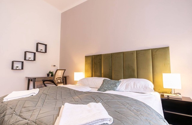 Stadthalle Oasis: Stylish 3BR Apartment in Vienna