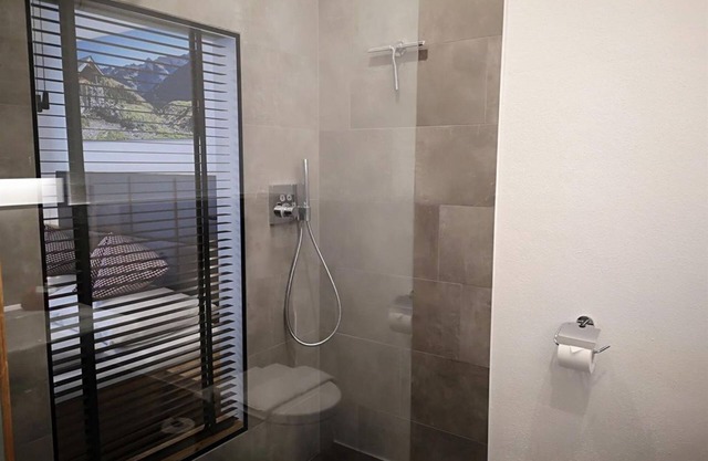 Standard Double Room, Shower, Toilet, Non Smoking - Hotel Aschauer Hof