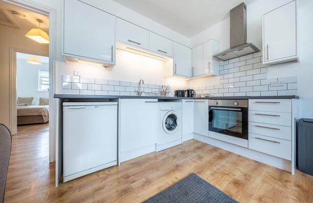 Stansted Airport & Bishops Stortford Town Centre Professional Apartment