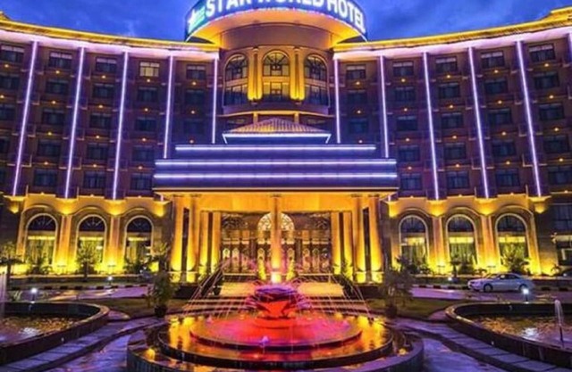 Star World Hotel