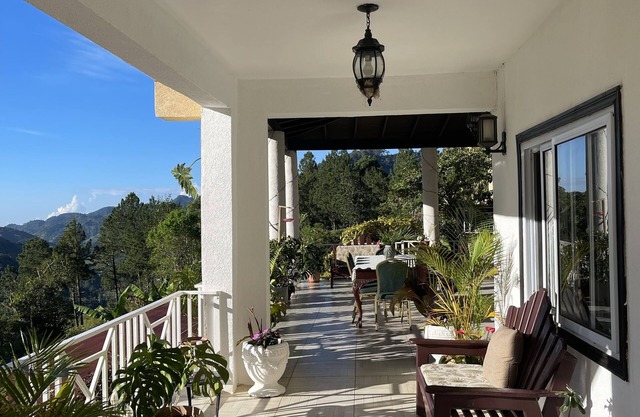 Starlight Chalet