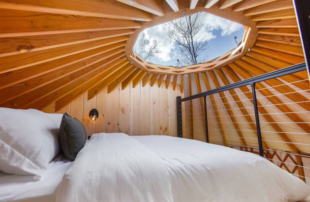 Starlit Haven | Hot Tub, Stargazing Loft, Nature Retreat in PA Wilds