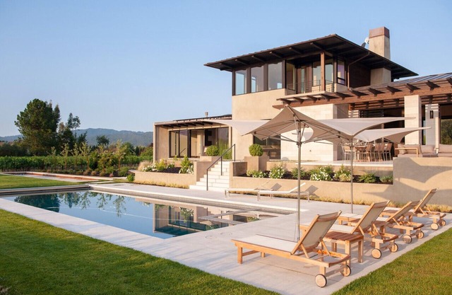 State-of-the-art St. Helena retreat, Napa Valley