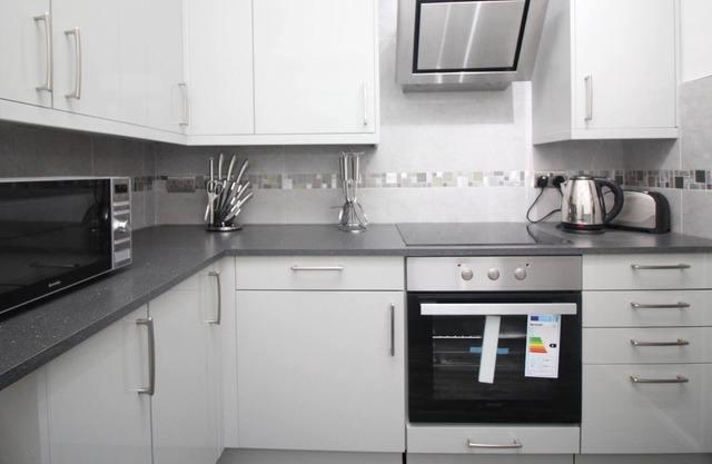 Station House - 3 Bed that Sleeps 5.