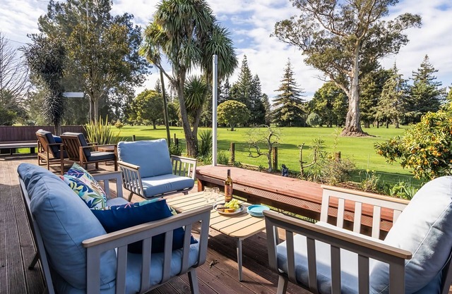 Stay and Play in Motueka