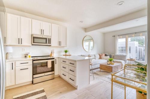Stay Portland - Perfect Portland Farmhouse Loft - Breweries & Bars