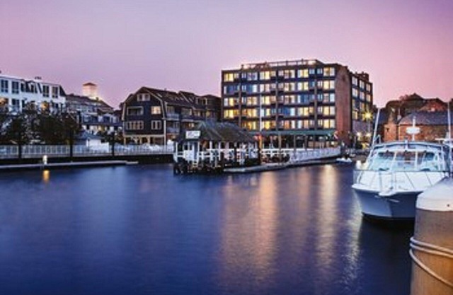 Stay right on Thames Street- the heart of Newport ON the Water