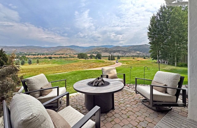 Steps from the Lift, 2-Bedroom Arrowhead Condo