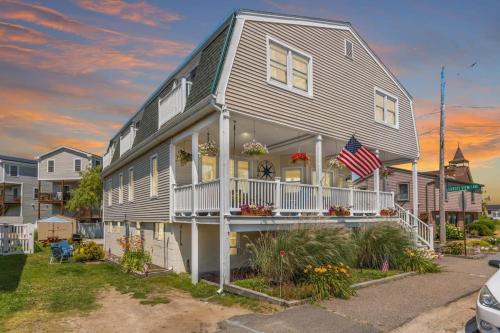 Steps to Beach Salisbury Shore House #1 AC