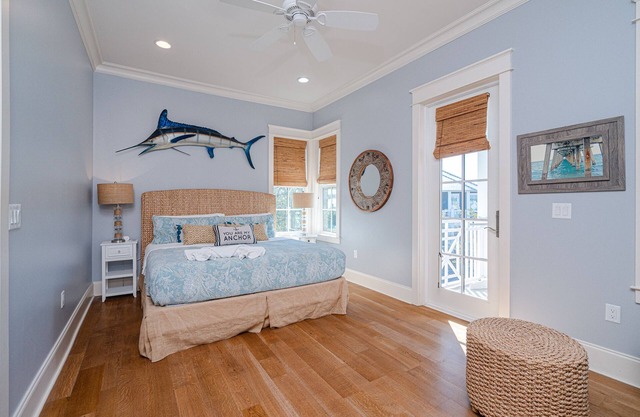 Steps to beach and pool-Included Golf cart, beach gear, Free Bikes- 4