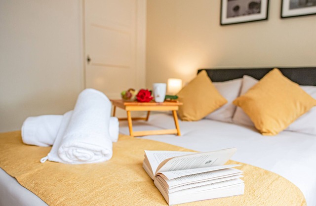 Stirling Mercury Apartment - Scottish Holiday Let