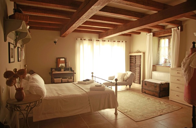 Stone barn offering luxurious accommodation a short drive from Monpazier.