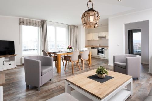 strandnahe FeWo mit Meerblick, Dachterrasse und 2 Schlafzimmern,Residenz Bel Vital - Kategorie F