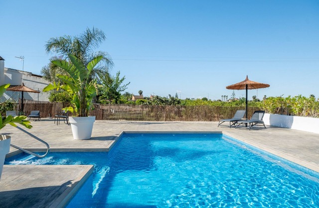Studio Apartment 'Suite La Vuelta' with Mountain View, Wi-Fi and Air Conditioning