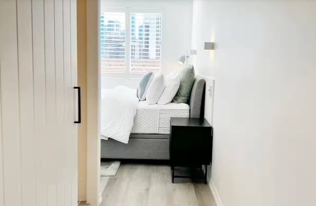 Studio apartment with City Views