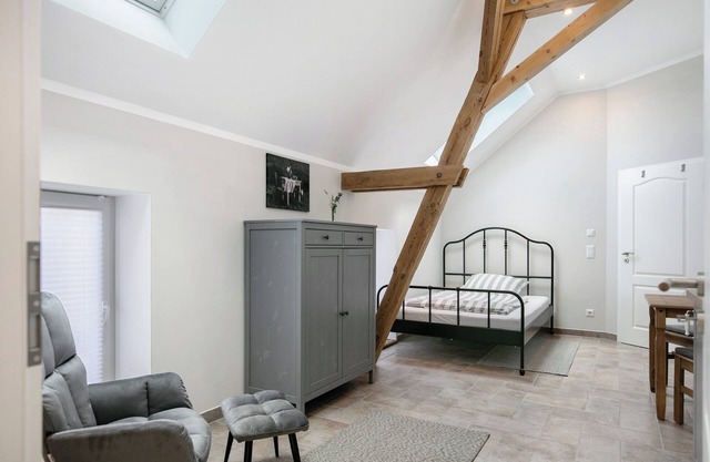 Studio Apartment 'Apartment 6 - Siethener See' with Shared Terrace and Wi-Fi