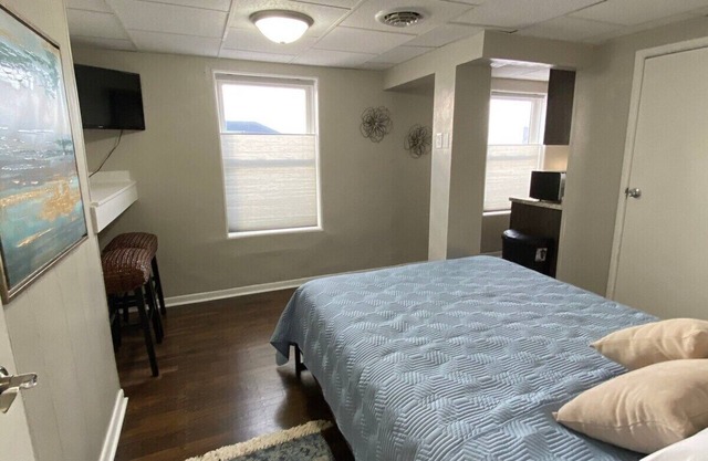 Studio Apartment on Main Street in Coshocton (36)