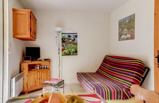 Studio cabine 5 pers, balcon sud, parking, proche centre Luz-Saint-Sauveur, ski et thermes à proximité - FR-1-402-80