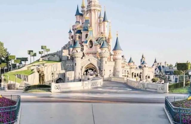 Studio en Bois Blanc, Proche Disneyland